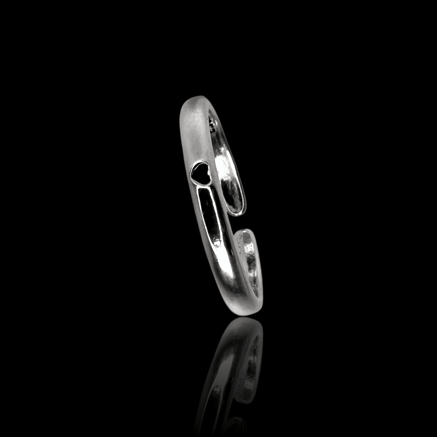 Noir Heart Ring