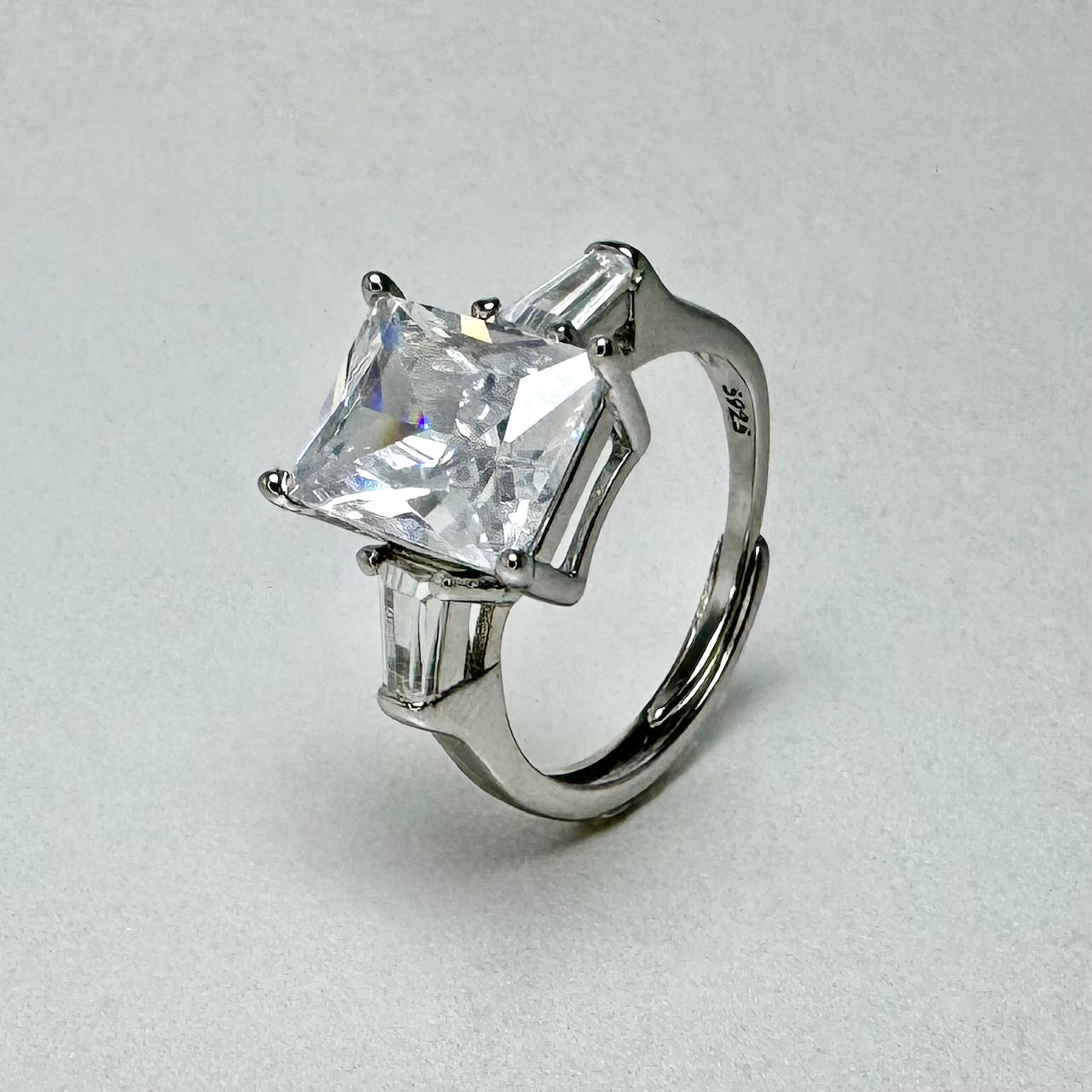 White Aura Ring
