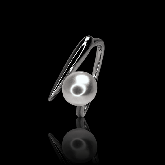 Lunar Pearl Ring