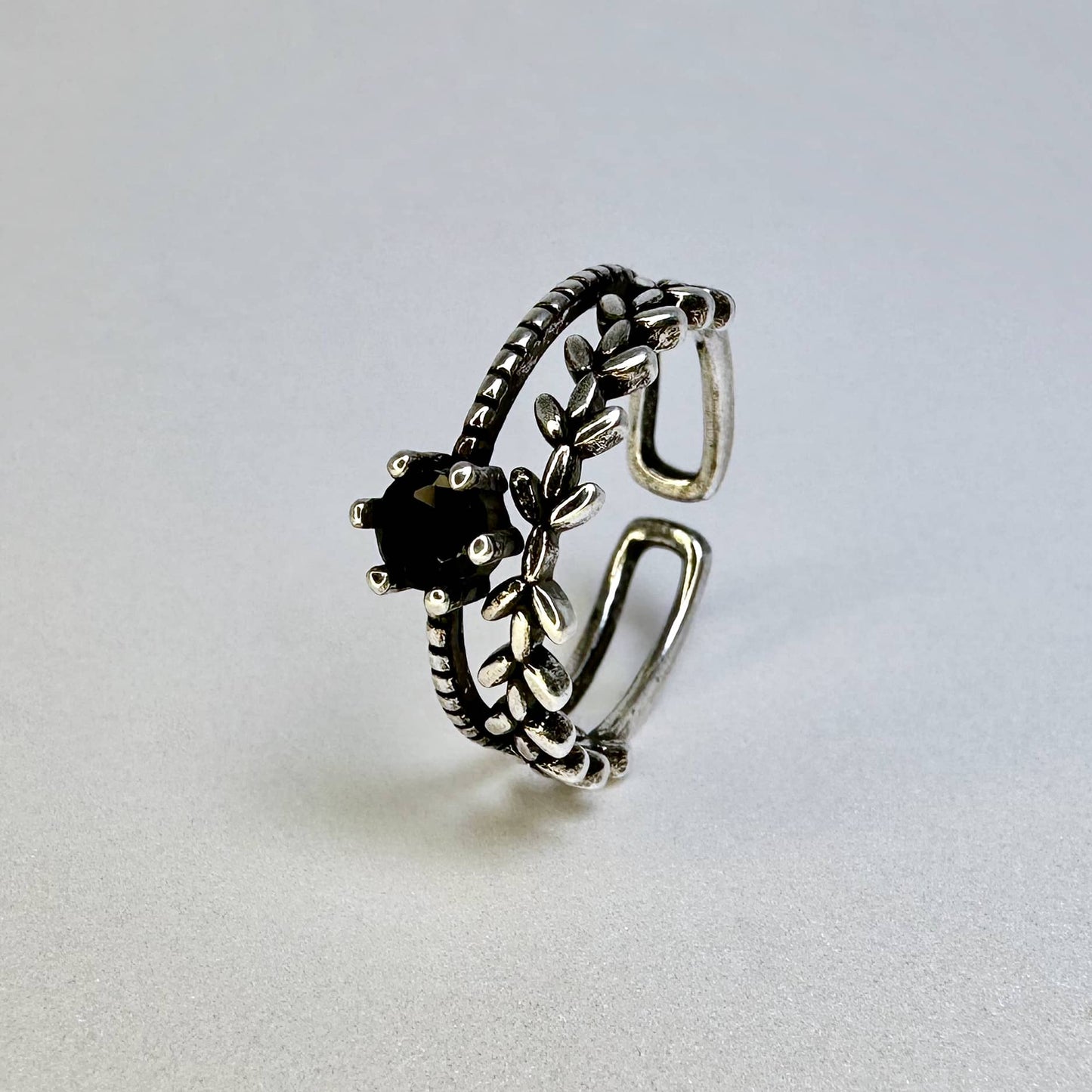 Onyx Aura Ring