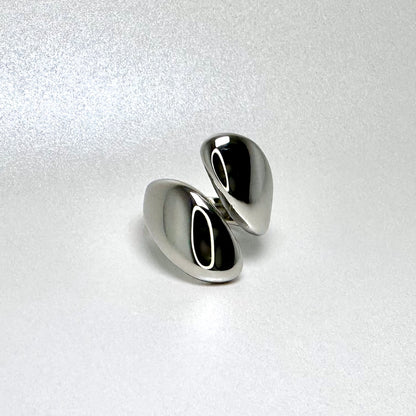 Twin Crest Ring
