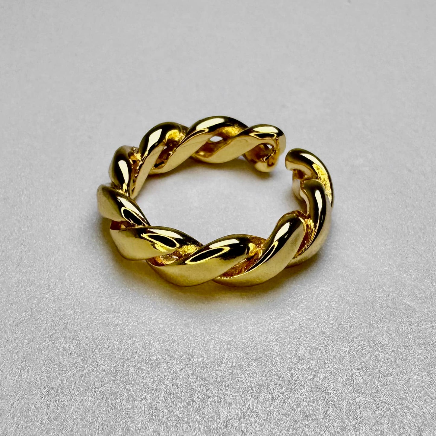 Twisted Elegance Ring